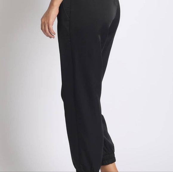 Bundle Black Pants-Cropped Wide Leg & Joggers - Picture 4 of 13